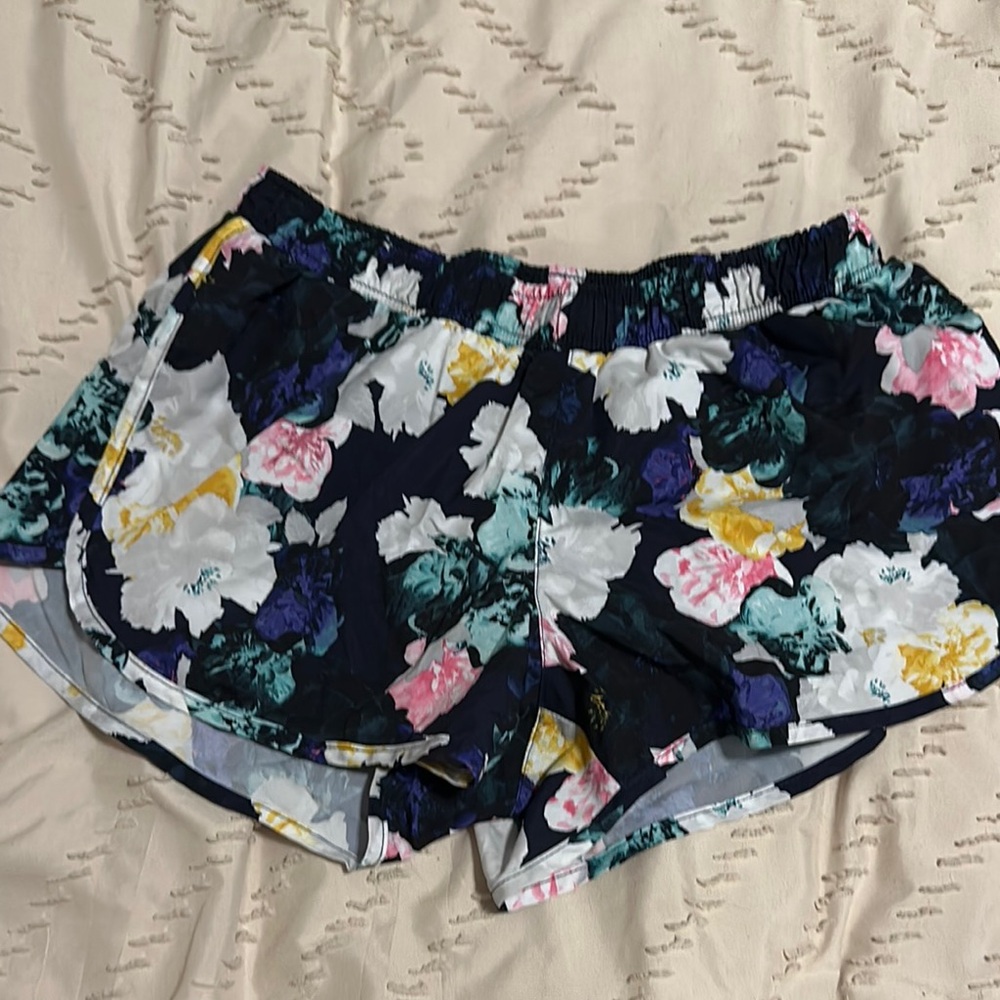 Old Navy Floral Athletic Shorts - Multicolor